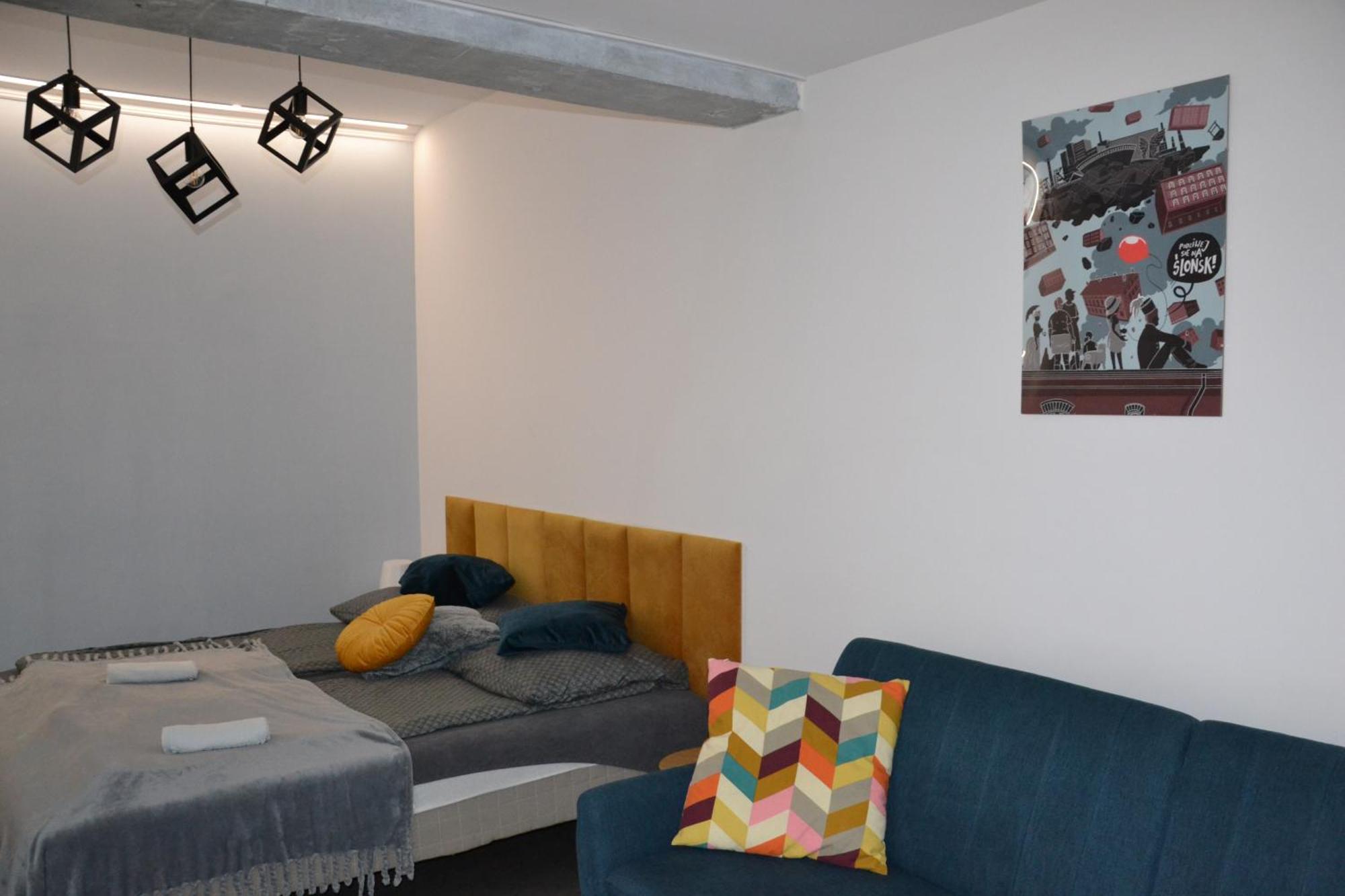 Flores Apartament カトヴィツェ エクステリア 写真