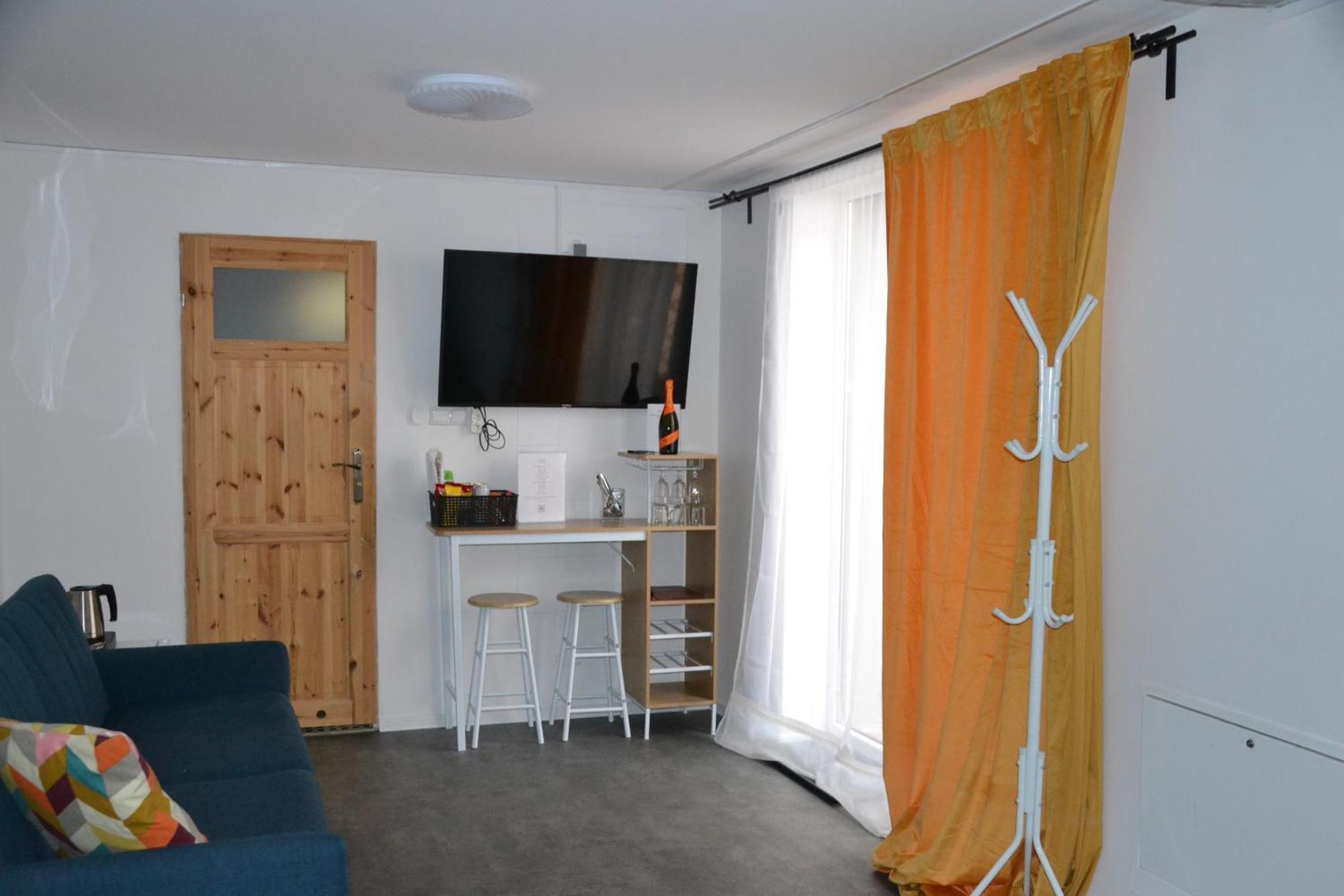 Flores Apartament カトヴィツェ エクステリア 写真